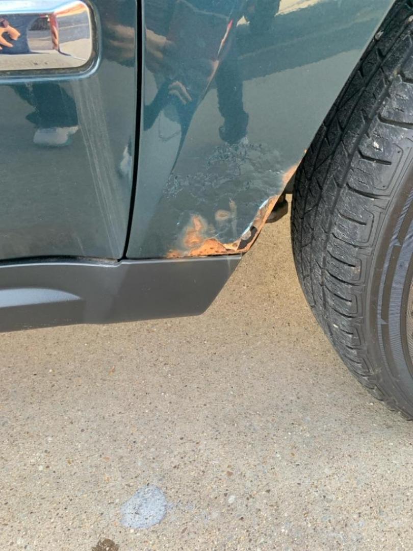 2005 GREEN JEEP GRAND CHEROKEE LIMITED (1J4HR58205C) with an 5.7L engine, Automatic transmission, located at 503 First Street, Canonsburg, PA, 15317, (724) 745-0566, 40.266006, -80.178413 - Photo#5
