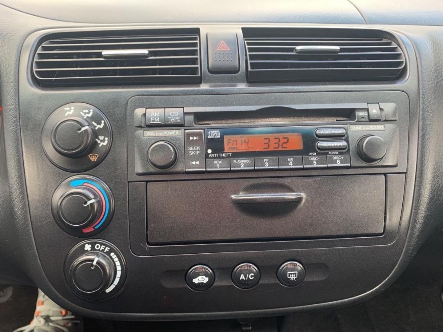 2005 GREY HONDA CIVIC EX (1HGEM21985L) with an 1.7L engine, 4-Speed Manual transmission, located at 503 First Street, Canonsburg, PA, 15317, (724) 745-0566, 40.266006, -80.178413 - Photo#15