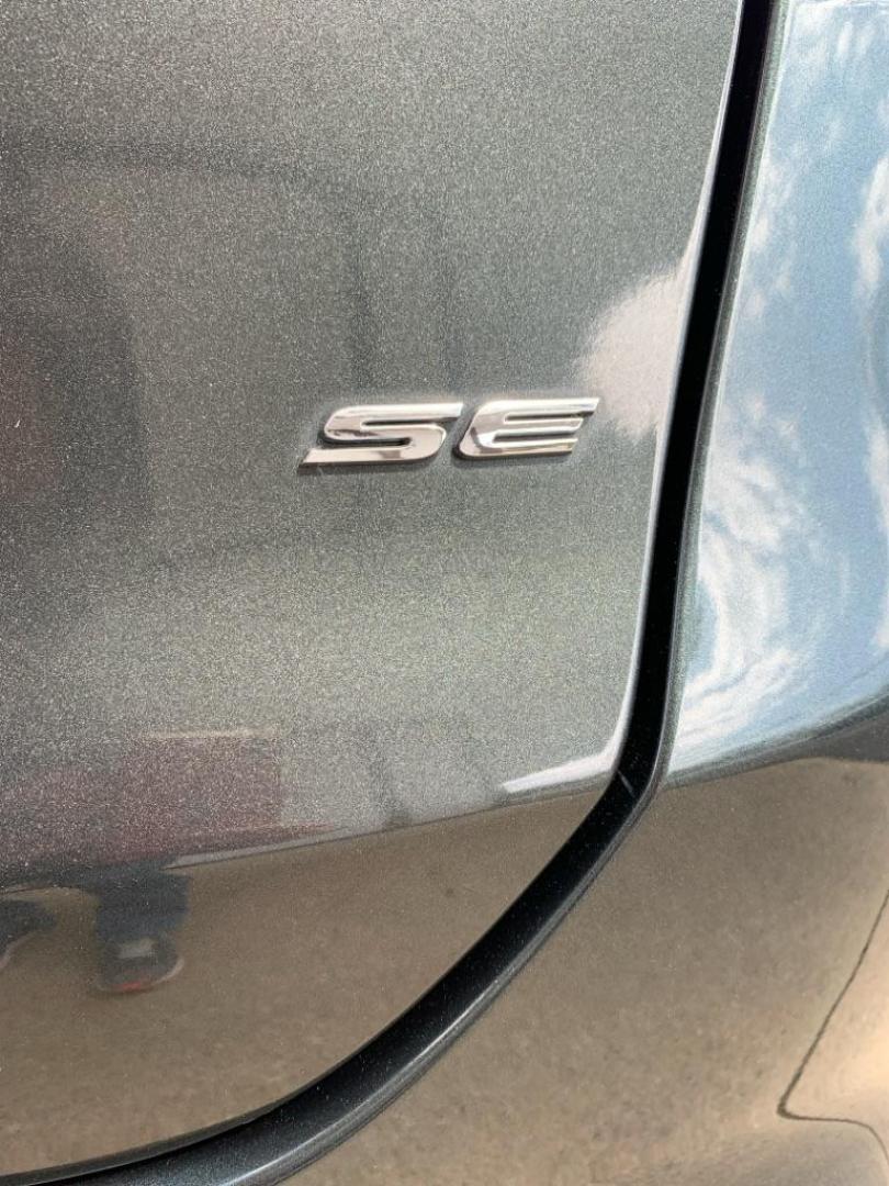2016 GRAY FORD FUSION SE (3FA6P0H72GR) with an 2.5L engine, Automatic transmission, located at 503 First Street, Canonsburg, PA, 15317, (724) 745-0566, 40.266006, -80.178413 - Photo#12