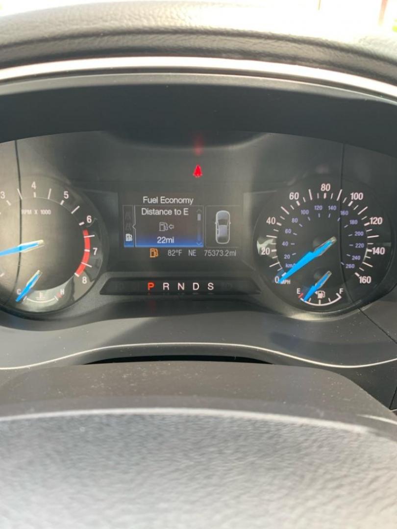 2016 GRAY FORD FUSION SE (3FA6P0H72GR) with an 2.5L engine, Automatic transmission, located at 503 First Street, Canonsburg, PA, 15317, (724) 745-0566, 40.266006, -80.178413 - Photo#22