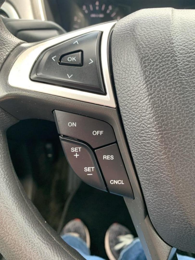 2016 GRAY FORD FUSION SE (3FA6P0H72GR) with an 2.5L engine, Automatic transmission, located at 503 First Street, Canonsburg, PA, 15317, (724) 745-0566, 40.266006, -80.178413 - Photo#23