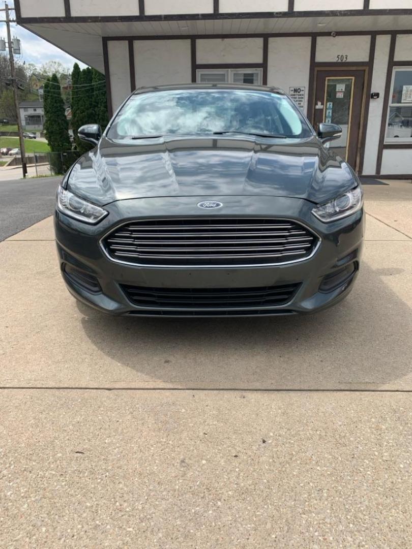 2016 GRAY FORD FUSION SE (3FA6P0H72GR) with an 2.5L engine, Automatic transmission, located at 503 First Street, Canonsburg, PA, 15317, (724) 745-0566, 40.266006, -80.178413 - Photo#7