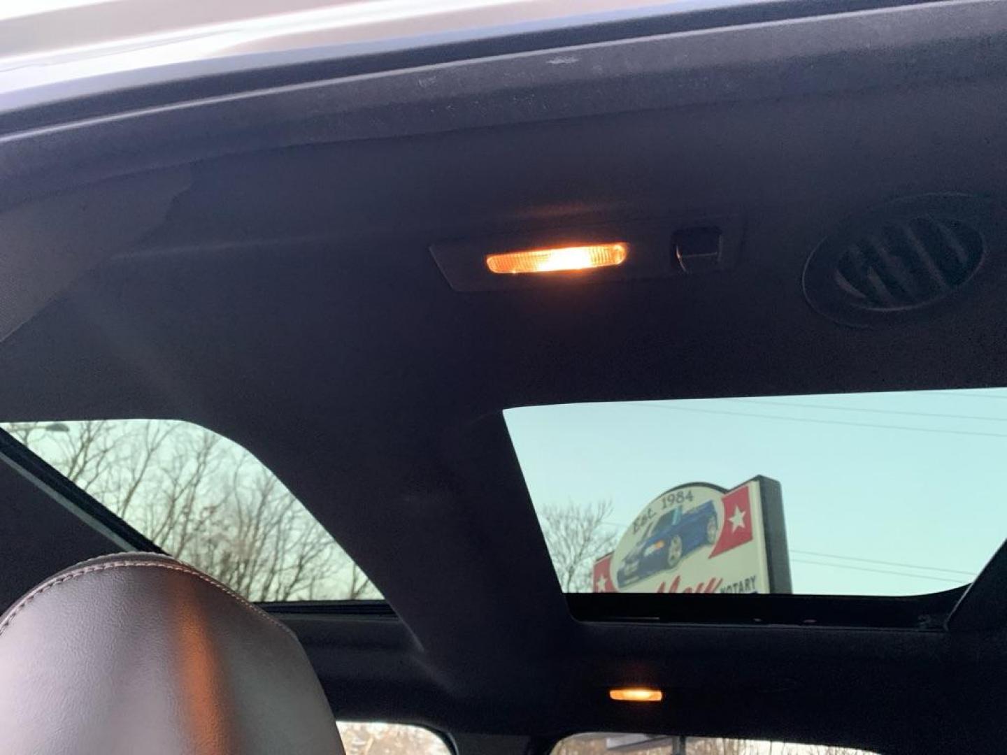 2014 SILVER FORD EXPLORER SPORT (1FM5K8GT0EG) with an 3.5L engine, Automatic transmission, located at 503 First Street, Canonsburg, PA, 15317, (724) 745-0566, 40.266006, -80.178413 - Photo#10
