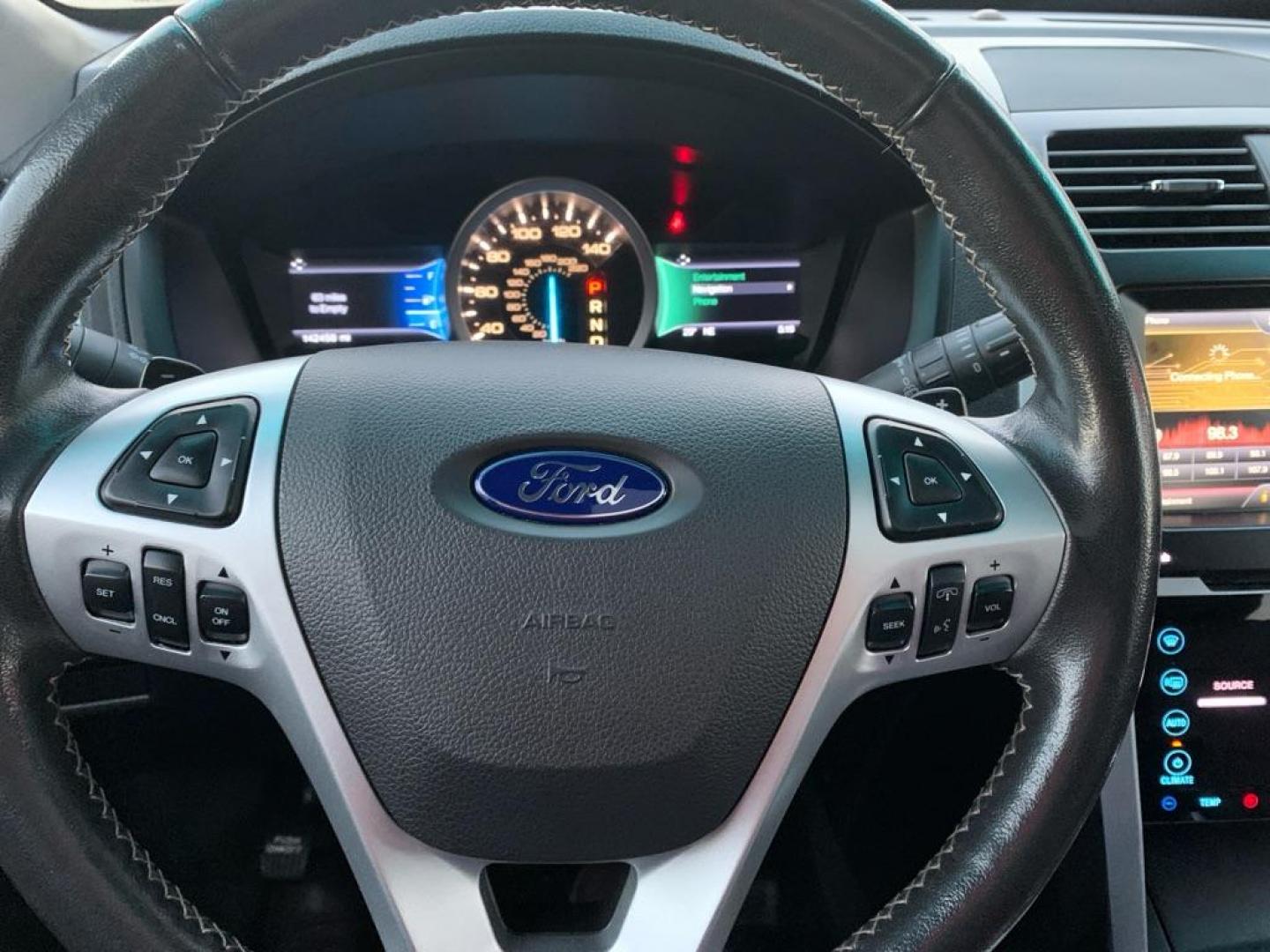 2014 SILVER FORD EXPLORER SPORT (1FM5K8GT0EG) with an 3.5L engine, Automatic transmission, located at 503 First Street, Canonsburg, PA, 15317, (724) 745-0566, 40.266006, -80.178413 - Photo#16