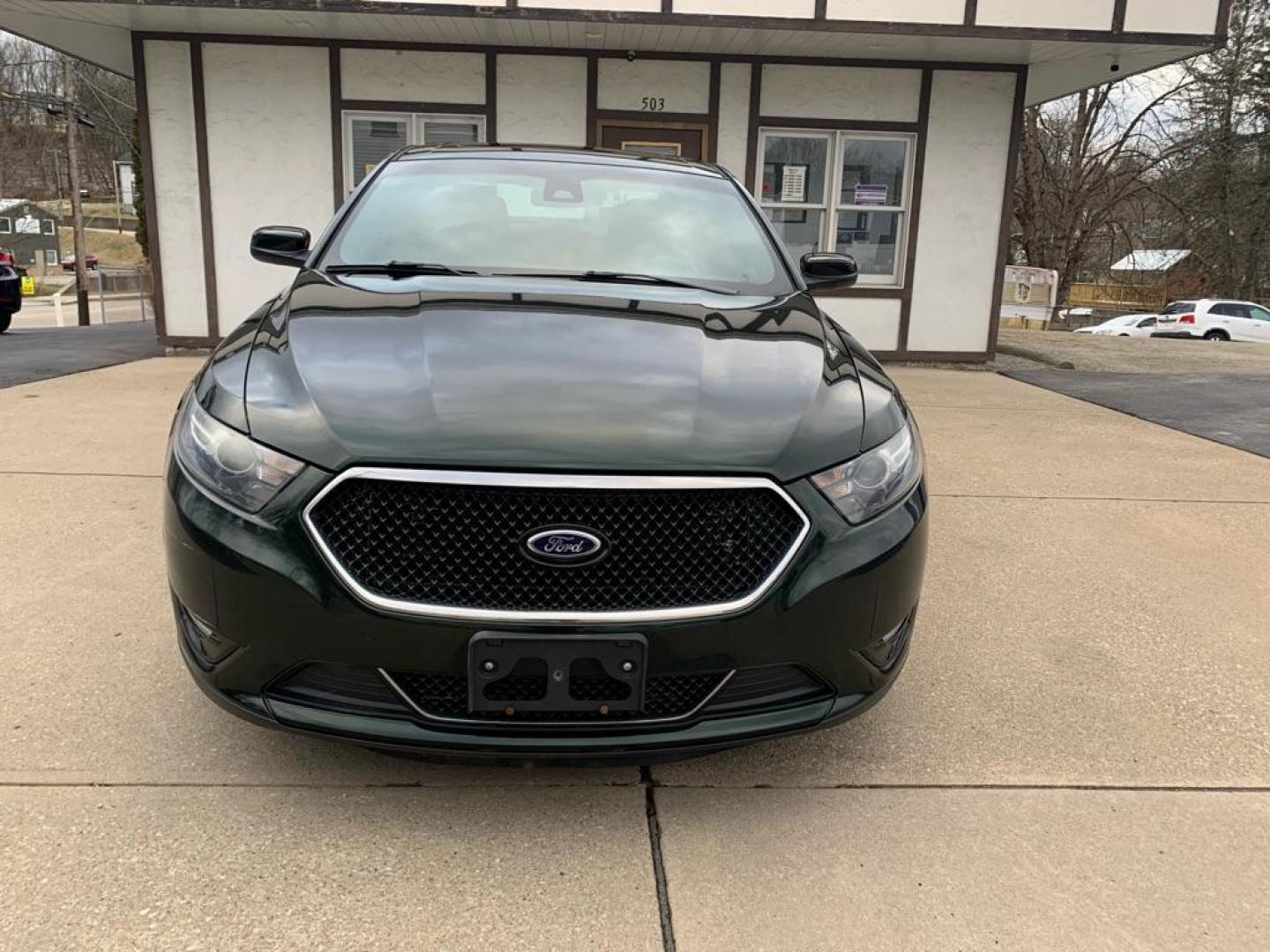 2013 GREEN FORD TAURUS SHO (1FAHP2KT5DG) with an 3.5L engine, Automatic transmission, located at 503 First Street, Canonsburg, PA, 15317, (724) 745-0566, 40.266006, -80.178413 - CAR FAX AVAILABLE! WE FINANCE! FAST AND EASY APPROVALS! CALL US OR APPLY ONLINE: 724-745-0566 OFFICE WWW.USEDCARSCANONSBURGPA.COM AFTER HOURS QUESTIONS? TEXT US! 724-825-1817 - Photo#7