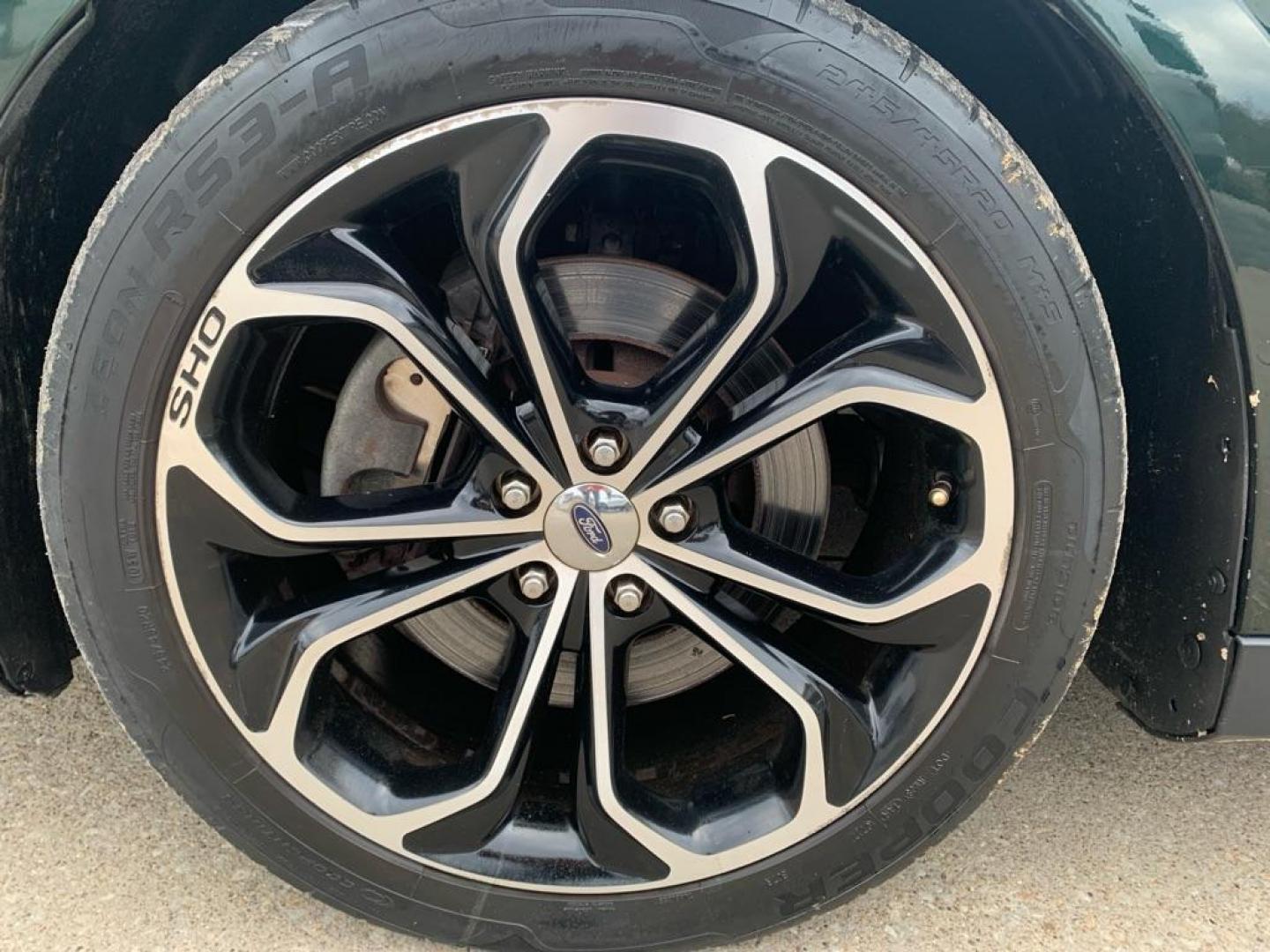 2013 GREEN FORD TAURUS SHO (1FAHP2KT5DG) with an 3.5L engine, Automatic transmission, located at 503 First Street, Canonsburg, PA, 15317, (724) 745-0566, 40.266006, -80.178413 - CAR FAX AVAILABLE! WE FINANCE! FAST AND EASY APPROVALS! CALL US OR APPLY ONLINE: 724-745-0566 OFFICE WWW.USEDCARSCANONSBURGPA.COM AFTER HOURS QUESTIONS? TEXT US! 724-825-1817 - Photo#8