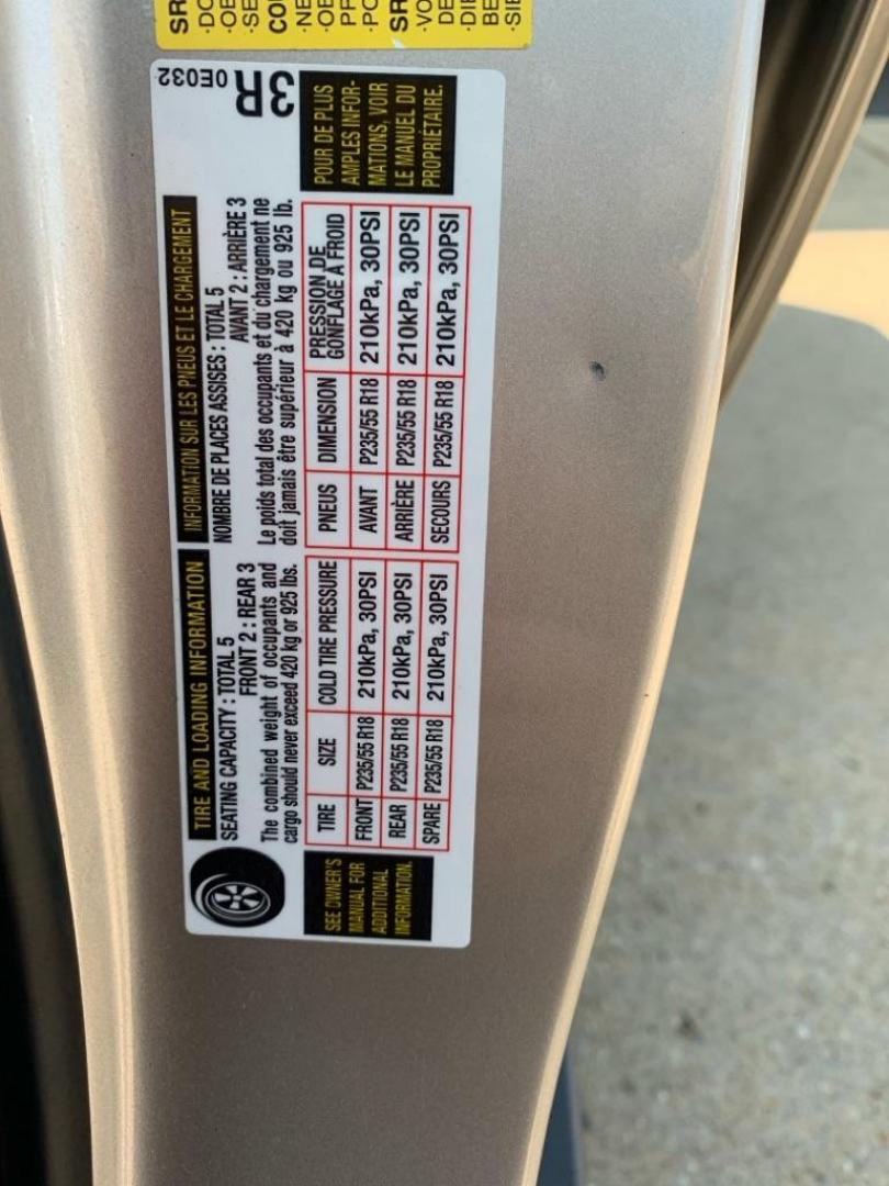 2008 GOLD LEXUS RX 350 (2T2HK31U58C) with an 3.5L engine, Automatic transmission, located at 503 First Street, Canonsburg, PA, 15317, (724) 745-0566, 40.266006, -80.178413 - Photo#23