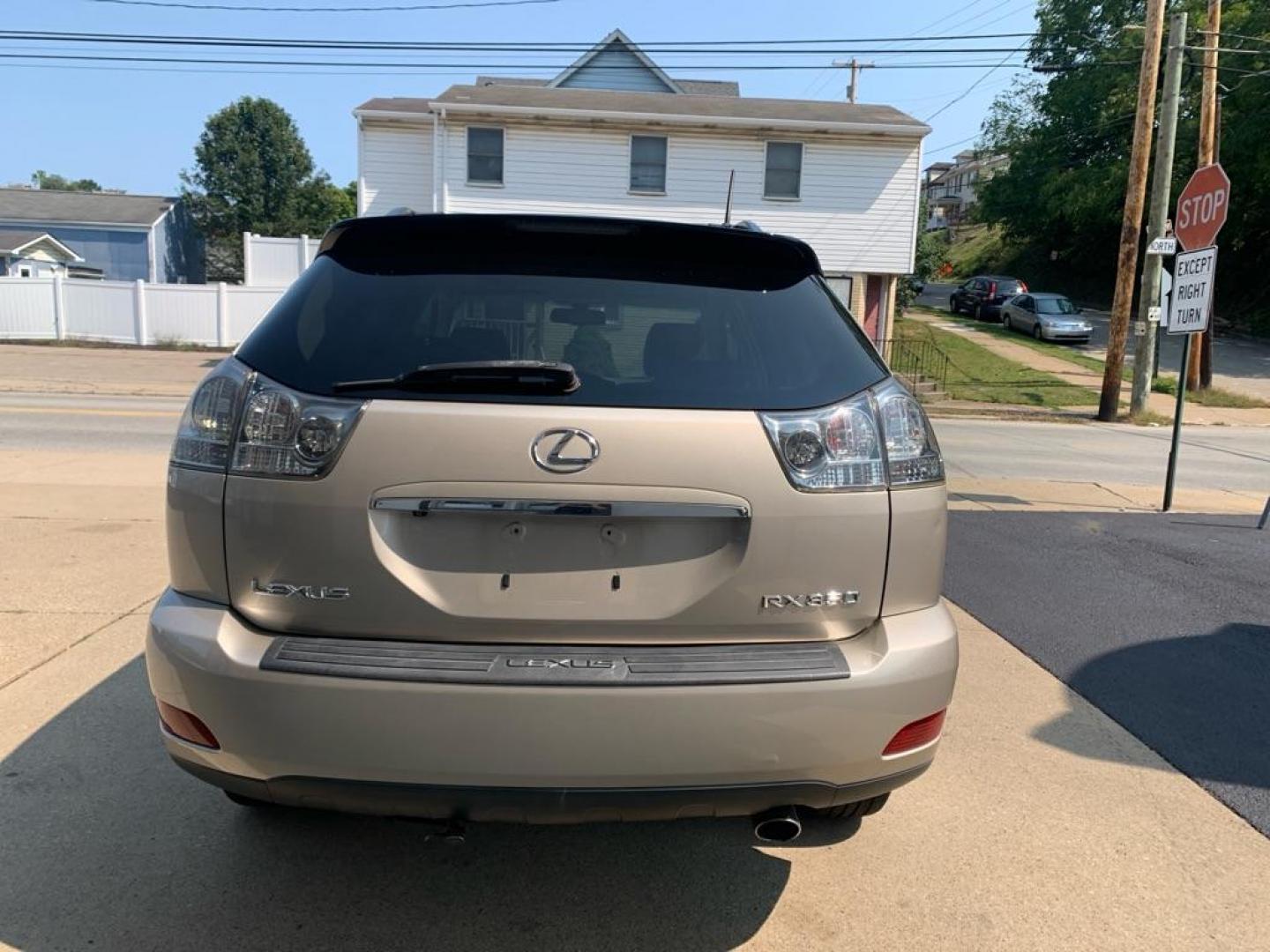 2008 GOLD LEXUS RX 350 (2T2HK31U58C) with an 3.5L engine, Automatic transmission, located at 503 First Street, Canonsburg, PA, 15317, (724) 745-0566, 40.266006, -80.178413 - Photo#3