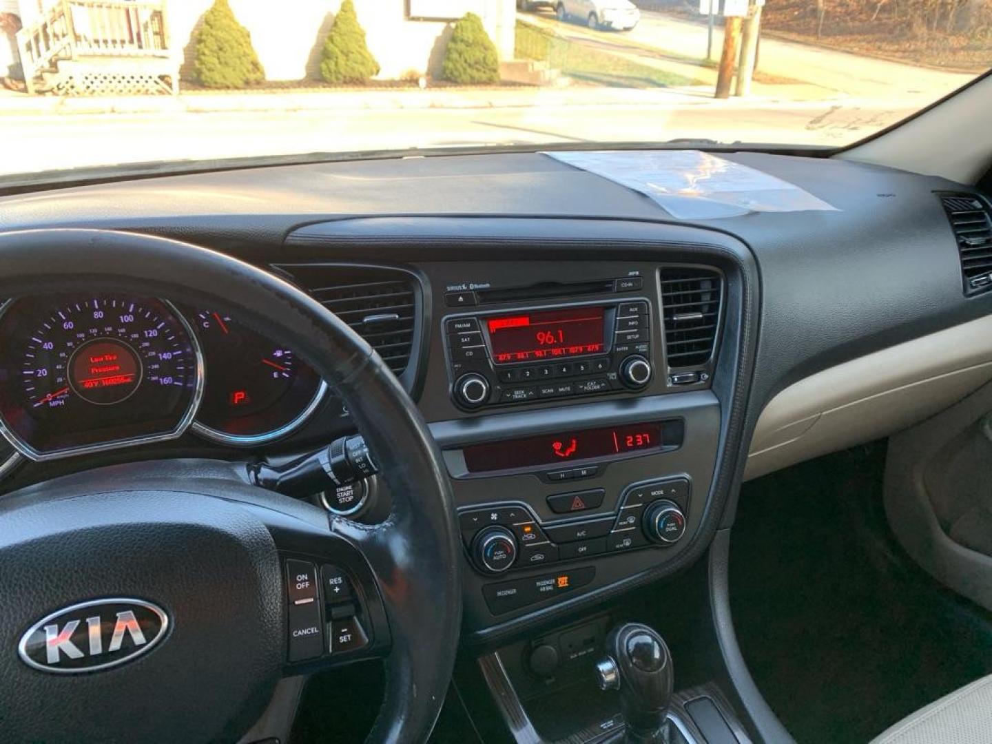 2013 BLACK KIA OPTIMA EX (5XXGN4A76DG) with an 2.4L engine, Automatic transmission, located at 503 First Street, Canonsburg, PA, 15317, (724) 745-0566, 40.266006, -80.178413 - CAR FAX AVAILABLE! AM/FM/CD/MP3, BLUETOOTH WIRELESS TECHNOLOGY, LEATHER SEAT TRIM, REMOTE KEYLESS ENTRY, PUSH BUTTON START, CRUISE CONTROL, TRACTION CONTROL SYSTEM WE FINANCE! FAST AND EASY APPROVALS! CALL US OR APPLY ONLINE: 724-745-0566 OFFICE WWW.USEDCARSCANONSBURGPA.COM AFTER HOURS QUEST - Photo#17