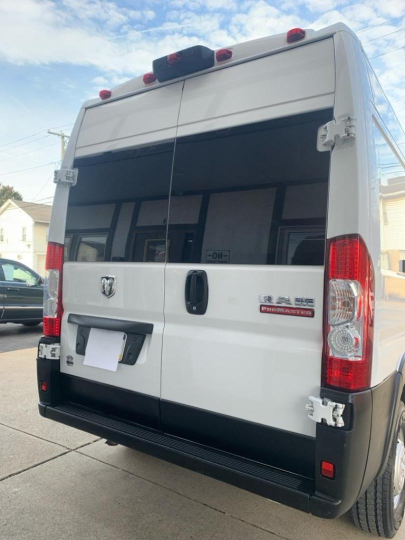 2022 WHITE RAM PROMASTER 2500 2500 HIGH (3C6LRVDG0NE) with an 3.6L engine, Automatic transmission, located at 503 First Street, Canonsburg, PA, 15317, (724) 745-0566, 40.266006, -80.178413 - Photo#2