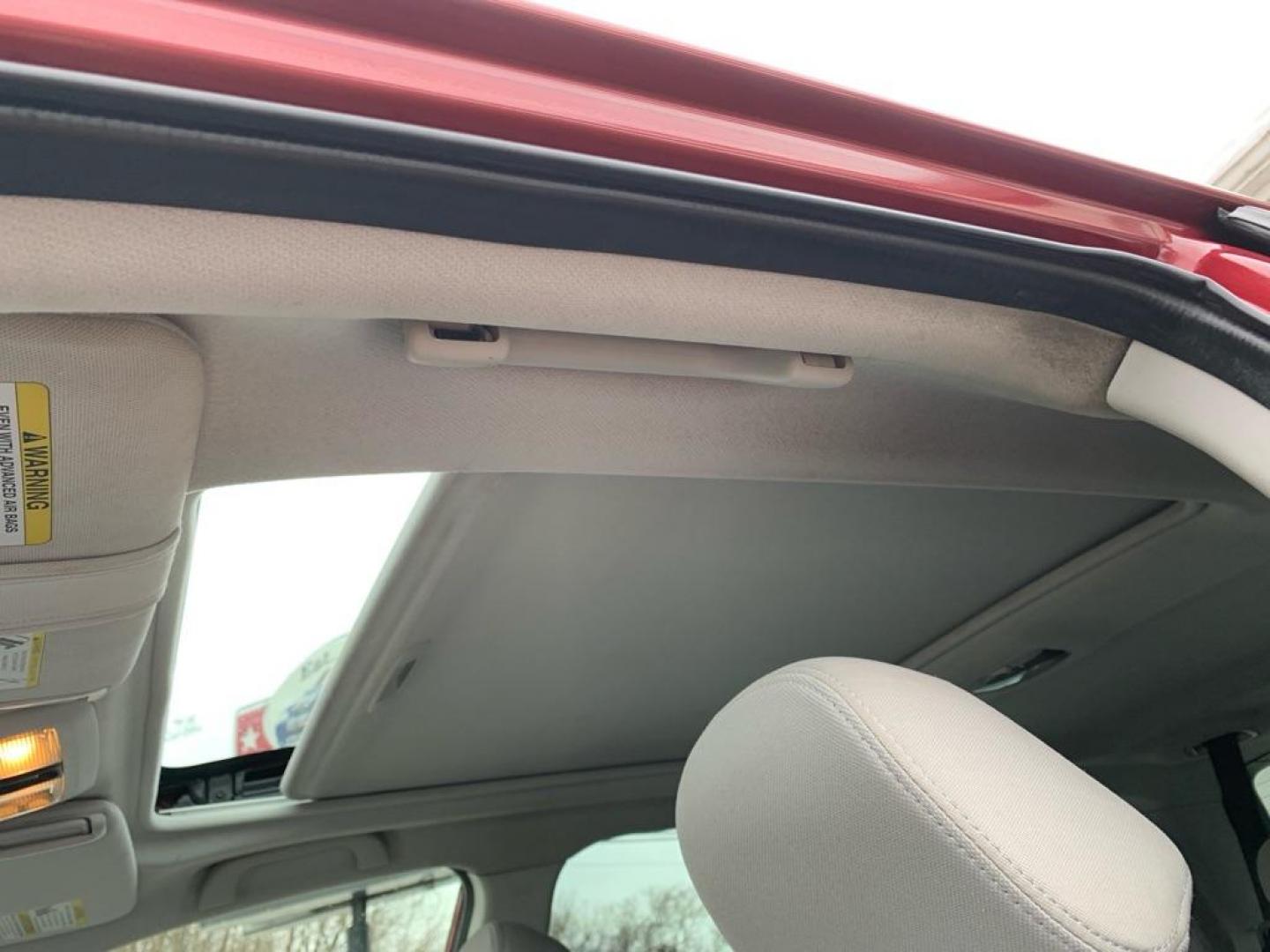 2018 RED SUBARU FORESTER 2.5I PREMIUM (JF2SJAEC0JH) with an 2.5L engine, Automatic transmission, located at 503 First Street, Canonsburg, PA, 15317, (724) 745-0566, 40.266006, -80.178413 - Photo#14