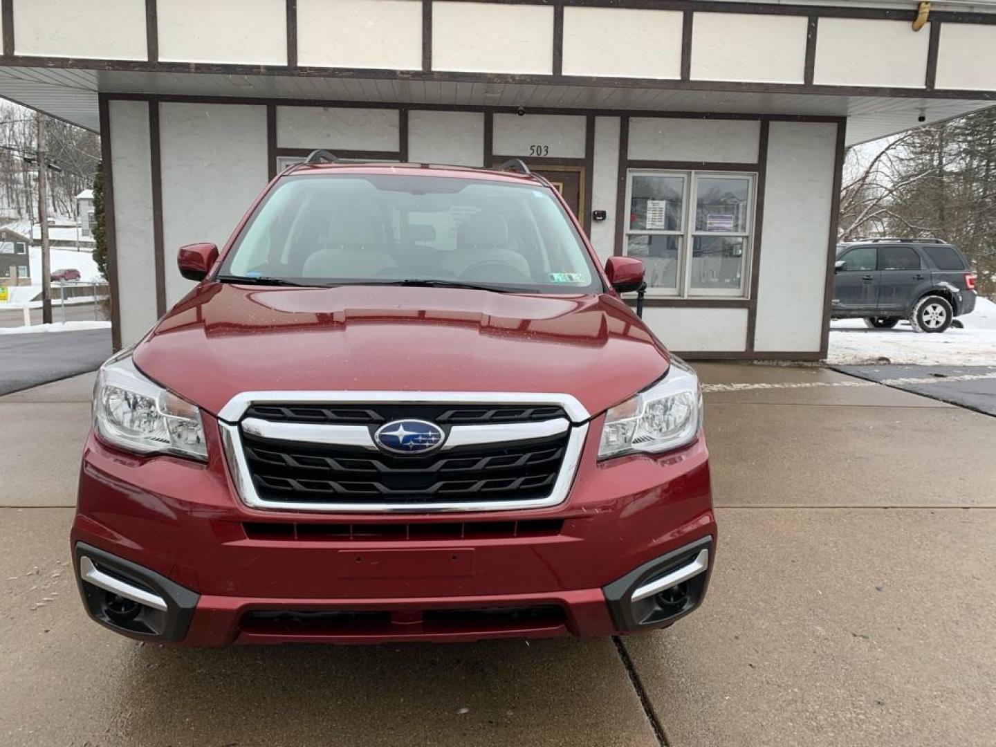 2018 RED SUBARU FORESTER 2.5I PREMIUM (JF2SJAEC0JH) with an 2.5L engine, Automatic transmission, located at 503 First Street, Canonsburg, PA, 15317, (724) 745-0566, 40.266006, -80.178413 - Photo#4