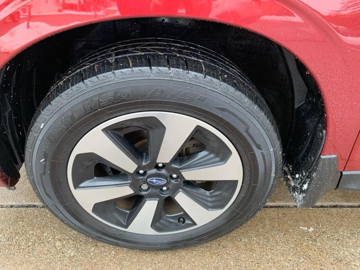 2018 RED SUBARU FORESTER 2.5I PREMIUM (JF2SJAEC0JH) with an 2.5L engine, Automatic transmission, located at 503 First Street, Canonsburg, PA, 15317, (724) 745-0566, 40.266006, -80.178413 - Photo#5