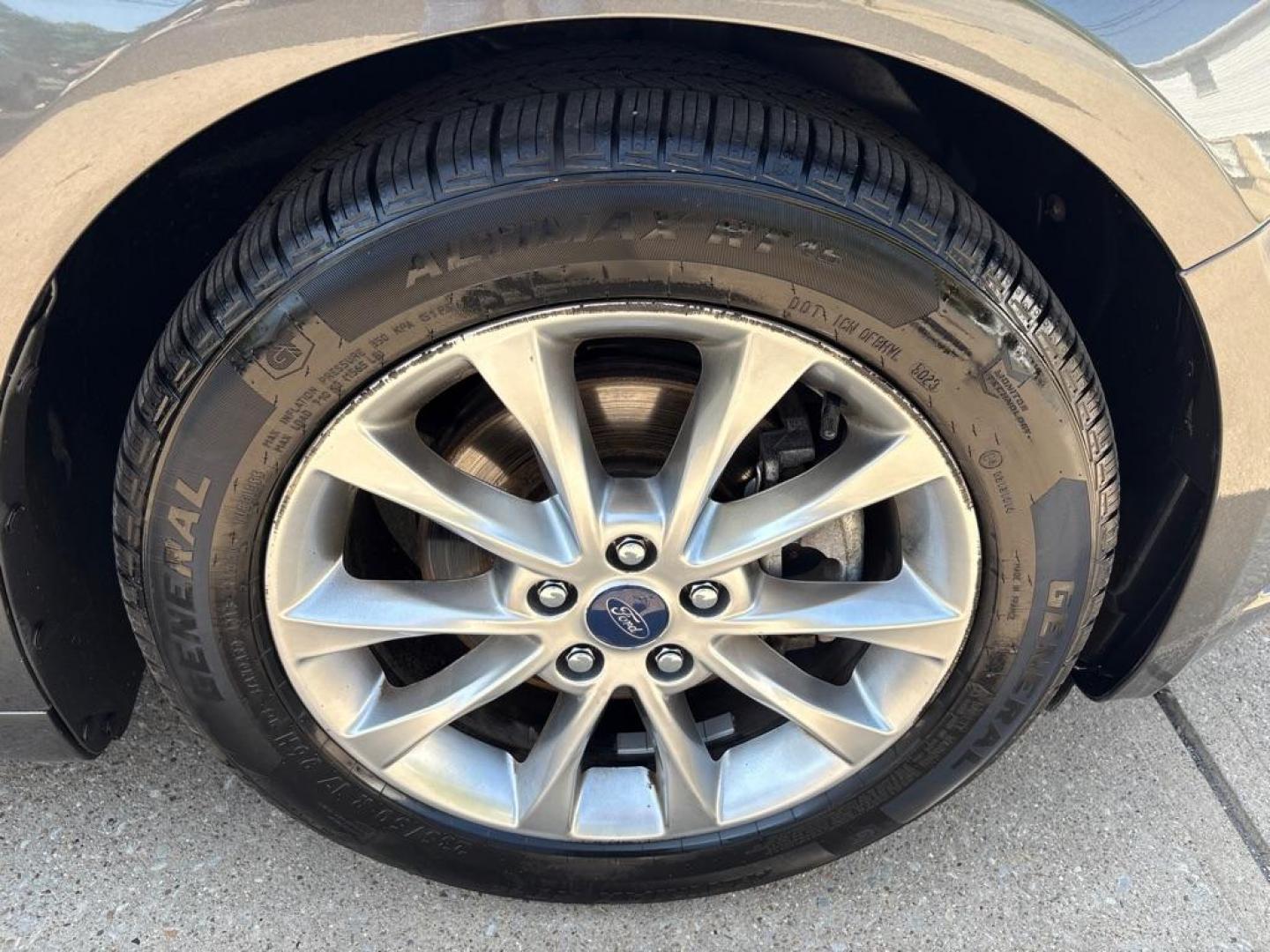 2017 GRAY FORD FUSION SE (3FA6P0HD8HR) with an 1.5L engine, Automatic transmission, located at 503 First Street, Canonsburg, PA, 15317, (724) 745-0566, 40.266006, -80.178413 - Photo#12