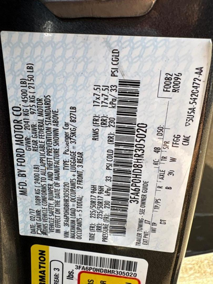 2017 GRAY FORD FUSION SE (3FA6P0HD8HR) with an 1.5L engine, Automatic transmission, located at 503 First Street, Canonsburg, PA, 15317, (724) 745-0566, 40.266006, -80.178413 - Photo#17