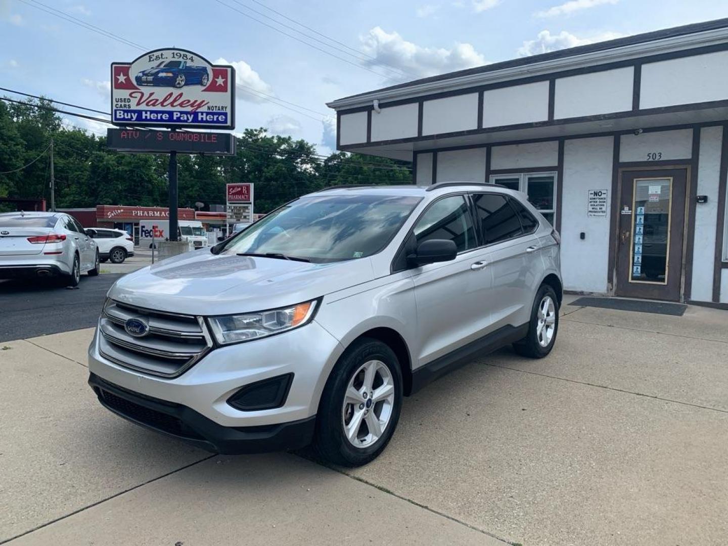 2018 SILVER FORD EDGE SE (2FMPK4G95JB) with an 2.0L engine, Automatic transmission, located at 503 First Street, Canonsburg, PA, 15317, (724) 745-0566, 40.266006, -80.178413 - Photo#0