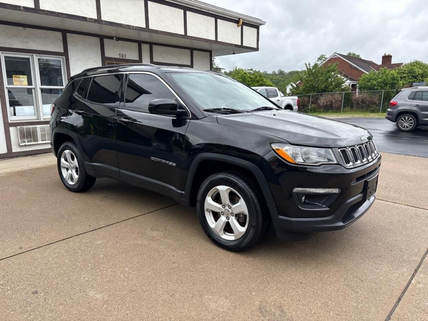 2018 BLACK JEEP COMPASS LATITUDE (3C4NJDBB0JT) with an 2.4L engine, Automatic transmission, located at 503 First Street, Canonsburg, PA, 15317, (724) 745-0566, 40.266006, -80.178413 - Photo#6