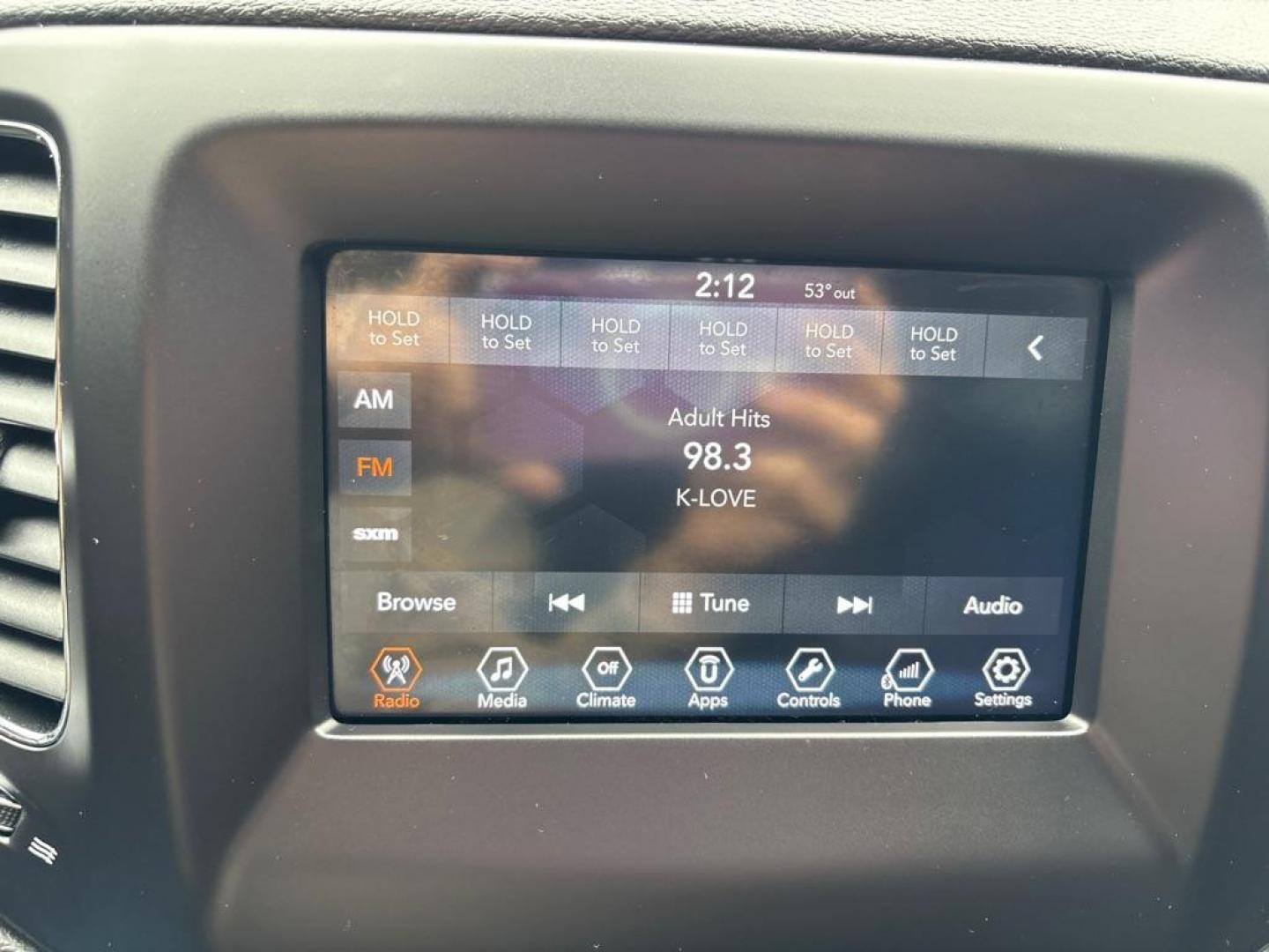 2018 BLACK JEEP COMPASS LATITUDE (3C4NJDBB0JT) with an 2.4L engine, Automatic transmission, located at 503 First Street, Canonsburg, PA, 15317, (724) 745-0566, 40.266006, -80.178413 - Photo#17