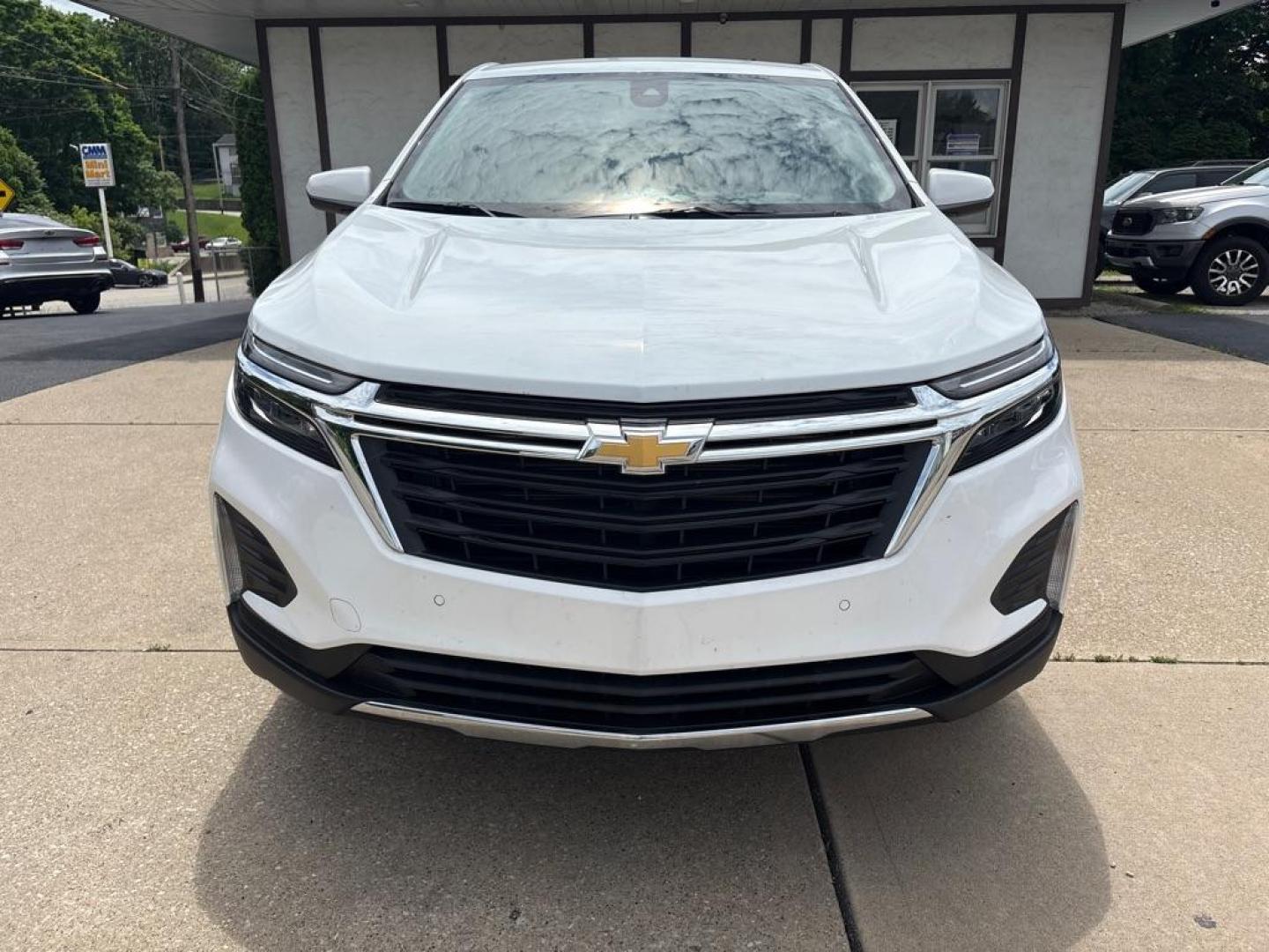 2024 WHITE CHEVROLET EQUINOX LT (3GNAXUEG3RS) with an 1.5L engine, Automatic transmission, located at 503 First Street, Canonsburg, PA, 15317, (724) 745-0566, 40.266006, -80.178413 - Photo#7