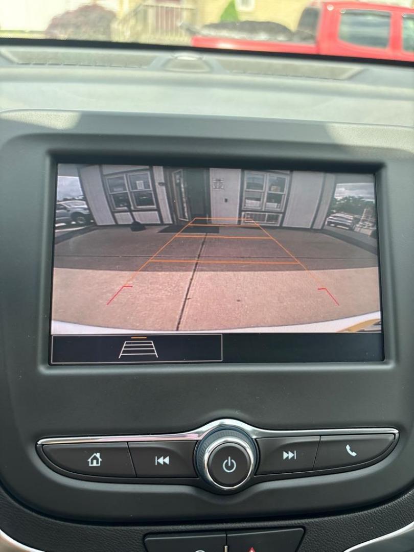 2024 WHITE CHEVROLET EQUINOX LT (3GNAXUEG3RS) with an 1.5L engine, Automatic transmission, located at 503 First Street, Canonsburg, PA, 15317, (724) 745-0566, 40.266006, -80.178413 - Photo#31