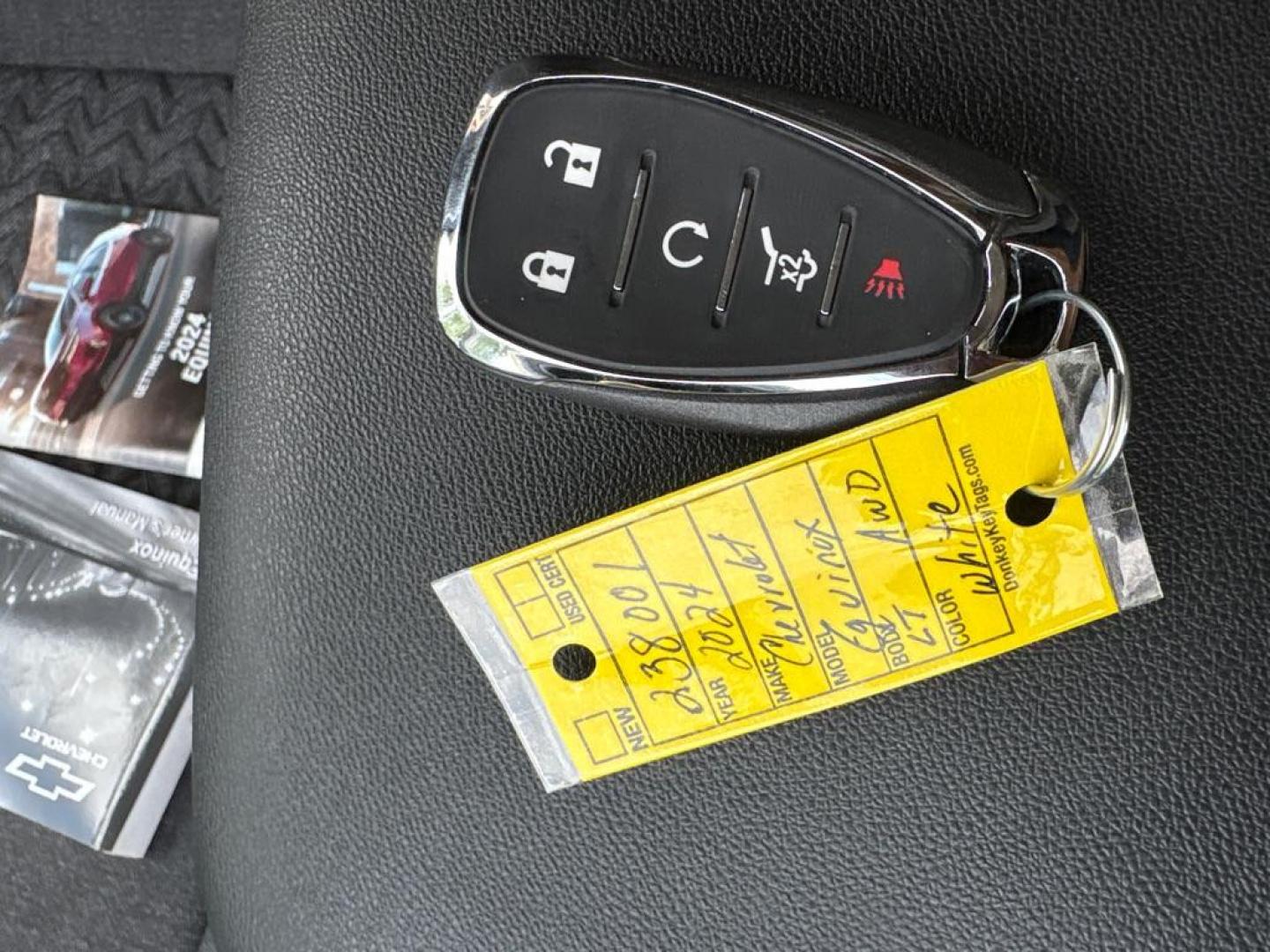 2024 WHITE CHEVROLET EQUINOX LT (3GNAXUEG3RS) with an 1.5L engine, Automatic transmission, located at 503 First Street, Canonsburg, PA, 15317, (724) 745-0566, 40.266006, -80.178413 - Photo#36