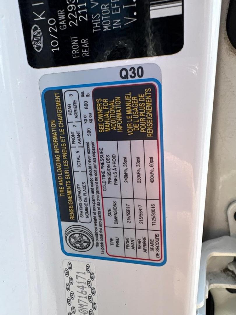 2021 WHITE KIA SELTOS S (KNDEUCAA0M7) with an 2.0L engine, Continuously Variable transmission, located at 503 First Street, Canonsburg, PA, 15317, (724) 745-0566, 40.266006, -80.178413 - Photo#21