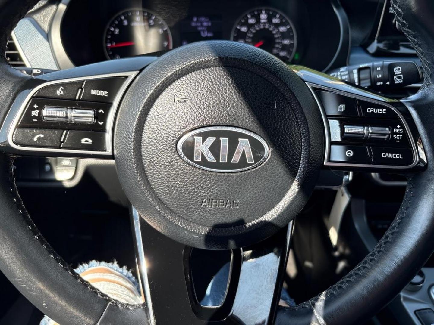 2021 WHITE KIA SELTOS S (KNDEUCAA0M7) with an 2.0L engine, Continuously Variable transmission, located at 503 First Street, Canonsburg, PA, 15317, (724) 745-0566, 40.266006, -80.178413 - Photo#26