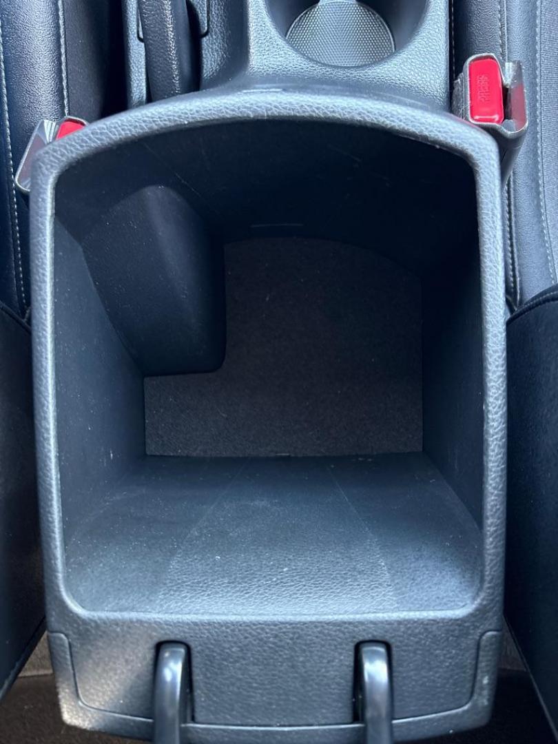 2021 WHITE KIA SELTOS S (KNDEUCAA0M7) with an 2.0L engine, Continuously Variable transmission, located at 503 First Street, Canonsburg, PA, 15317, (724) 745-0566, 40.266006, -80.178413 - Photo#33