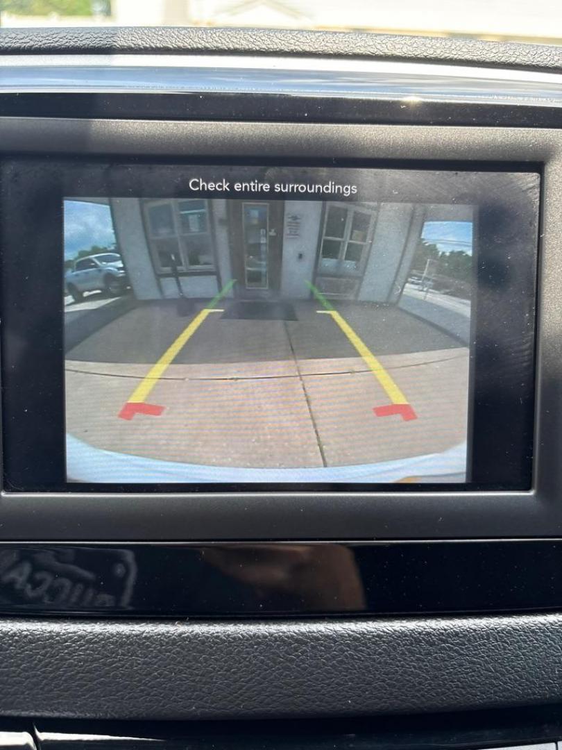 2020 WHITE CHRYSLER PACIFICA TOURING (2C4RC1FG6LR) with an 3.6L engine, Automatic transmission, located at 503 First Street, Canonsburg, PA, 15317, (724) 745-0566, 40.266006, -80.178413 - Photo#29