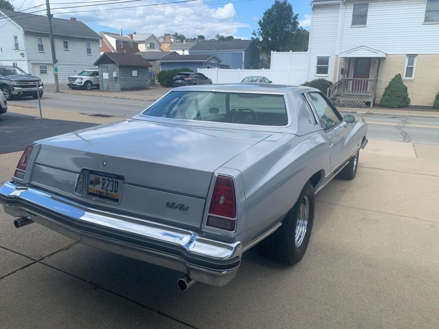 1976 SILVER CHEVROLET MONTE CARLO (1H57V6B4237) , Automatic transmission, located at 503 First Street, Canonsburg, PA, 15317, (724) 745-0566, 40.266006, -80.178413 - Photo#4