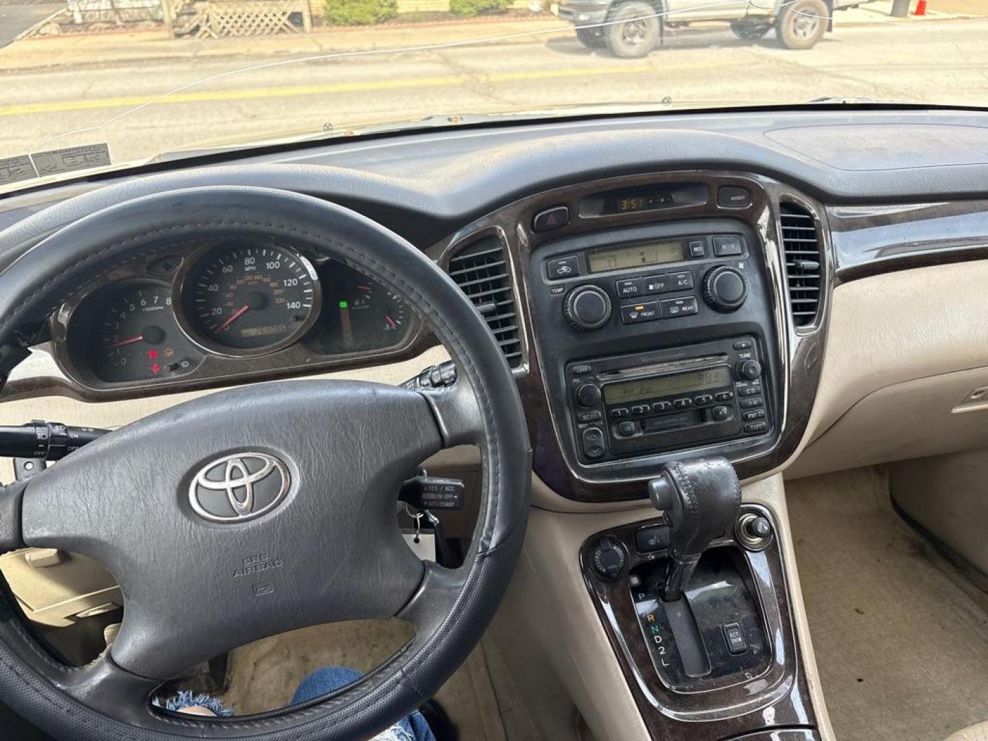 2003 GOLD TOYOTA HIGHLANDER LIMITED (JTEHF21A830) with an 3.0L engine, Automatic transmission, located at 503 First Street, Canonsburg, PA, 15317, (724) 745-0566, 40.266006, -80.178413 - CAR FAX AVAILABLE! AWD AS-IS! NO PA INSPECTION! CAUTION: CHECK ENGINE LIGHT ON! THIS VEHICLE DOES NOT QUILIFY FOR FINANCING, CASH ONLY SALE 724-745-0566 OFFICE WWW.USEDCARSCANONSBURGPA.COM AFTER HOURS QUESTIONS? TEXT US! 724-825-1817 FAQ's: Does it run? YES Will you finance this vehicle? NO - Photo#19