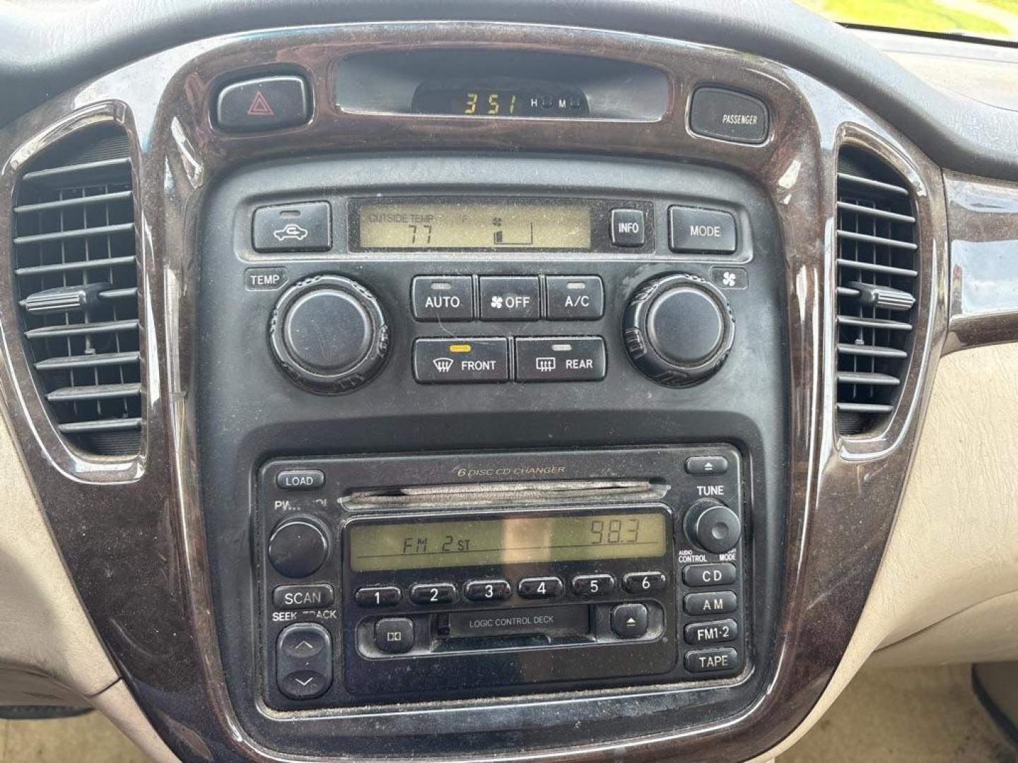 2003 GOLD TOYOTA HIGHLANDER LIMITED (JTEHF21A830) with an 3.0L engine, Automatic transmission, located at 503 First Street, Canonsburg, PA, 15317, (724) 745-0566, 40.266006, -80.178413 - CAR FAX AVAILABLE! AWD AS-IS! NO PA INSPECTION! CAUTION: CHECK ENGINE LIGHT ON! THIS VEHICLE DOES NOT QUILIFY FOR FINANCING, CASH ONLY SALE 724-745-0566 OFFICE WWW.USEDCARSCANONSBURGPA.COM AFTER HOURS QUESTIONS? TEXT US! 724-825-1817 FAQ's: Does it run? YES Will you finance this vehicle? NO - Photo#22