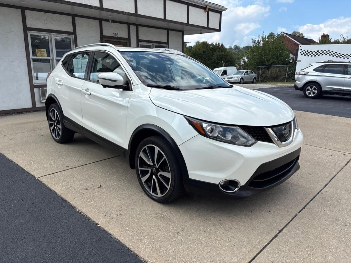 2017 WHITE NISSAN ROGUE SPORT S (JN1BJ1CR4HW) with an 2.0L engine, Continuously Variable transmission, located at 503 First Street, Canonsburg, PA, 15317, (724) 745-0566, 40.266006, -80.178413 - Photo#6
