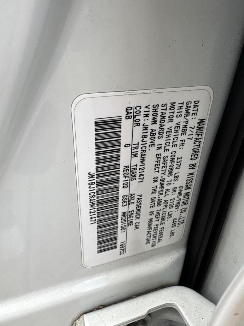 2017 WHITE NISSAN ROGUE SPORT S (JN1BJ1CR4HW) with an 2.0L engine, Continuously Variable transmission, located at 503 First Street, Canonsburg, PA, 15317, (724) 745-0566, 40.266006, -80.178413 - Photo#20