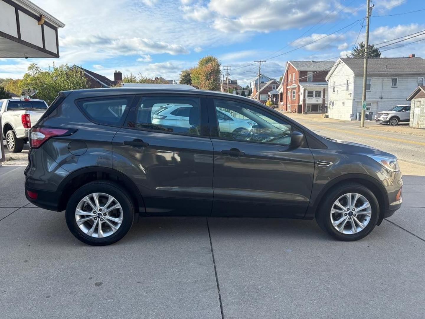 2017 GRAY FORD ESCAPE S (1FMCU0F75HU) with an 2.5L engine, Automatic transmission, located at 503 First Street, Canonsburg, PA, 15317, (724) 745-0566, 40.266006, -80.178413 - Photo#5