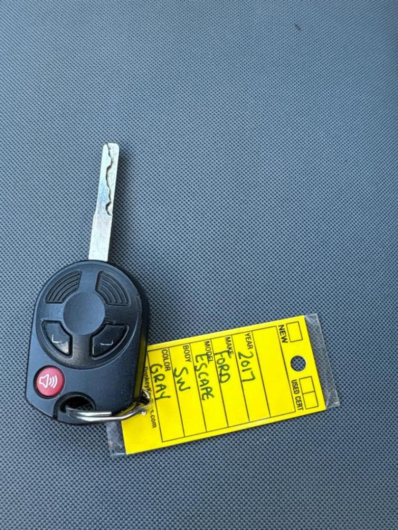 2017 GRAY FORD ESCAPE S (1FMCU0F75HU) with an 2.5L engine, Automatic transmission, located at 503 First Street, Canonsburg, PA, 15317, (724) 745-0566, 40.266006, -80.178413 - Photo#34