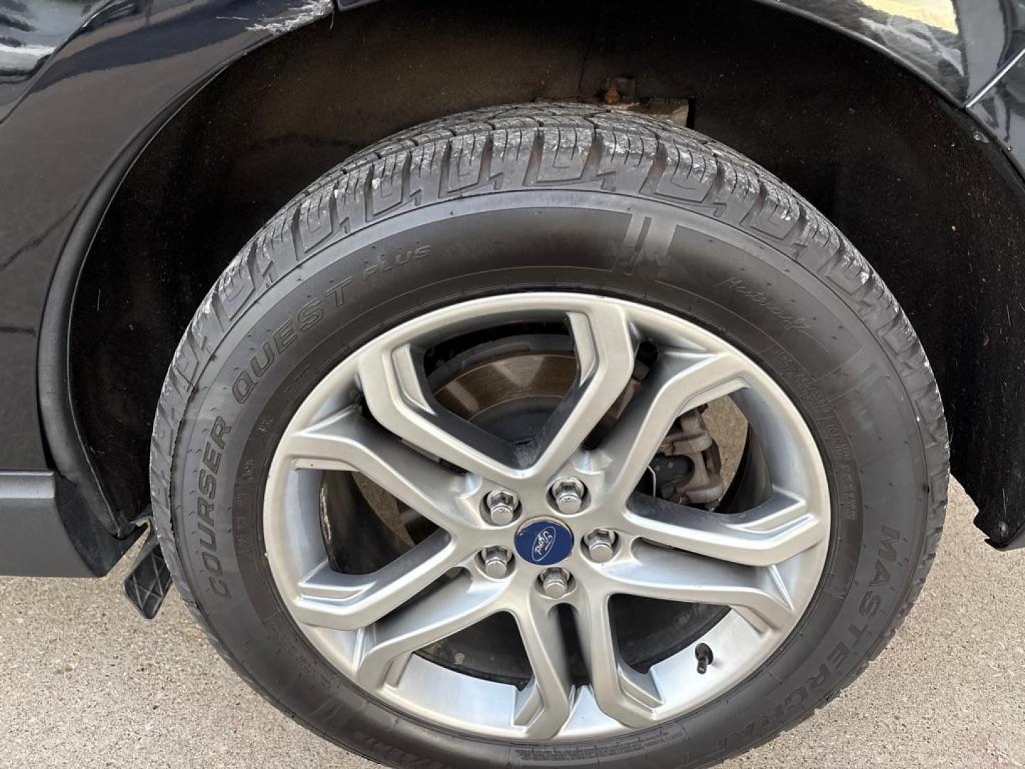 2016 BLACK FORD EDGE TITANIUM (2FMPK4K82GB) with an 3.5L engine, Automatic transmission, located at 503 First Street, Canonsburg, PA, 15317, (724) 745-0566, 40.266006, -80.178413 - Photo#9