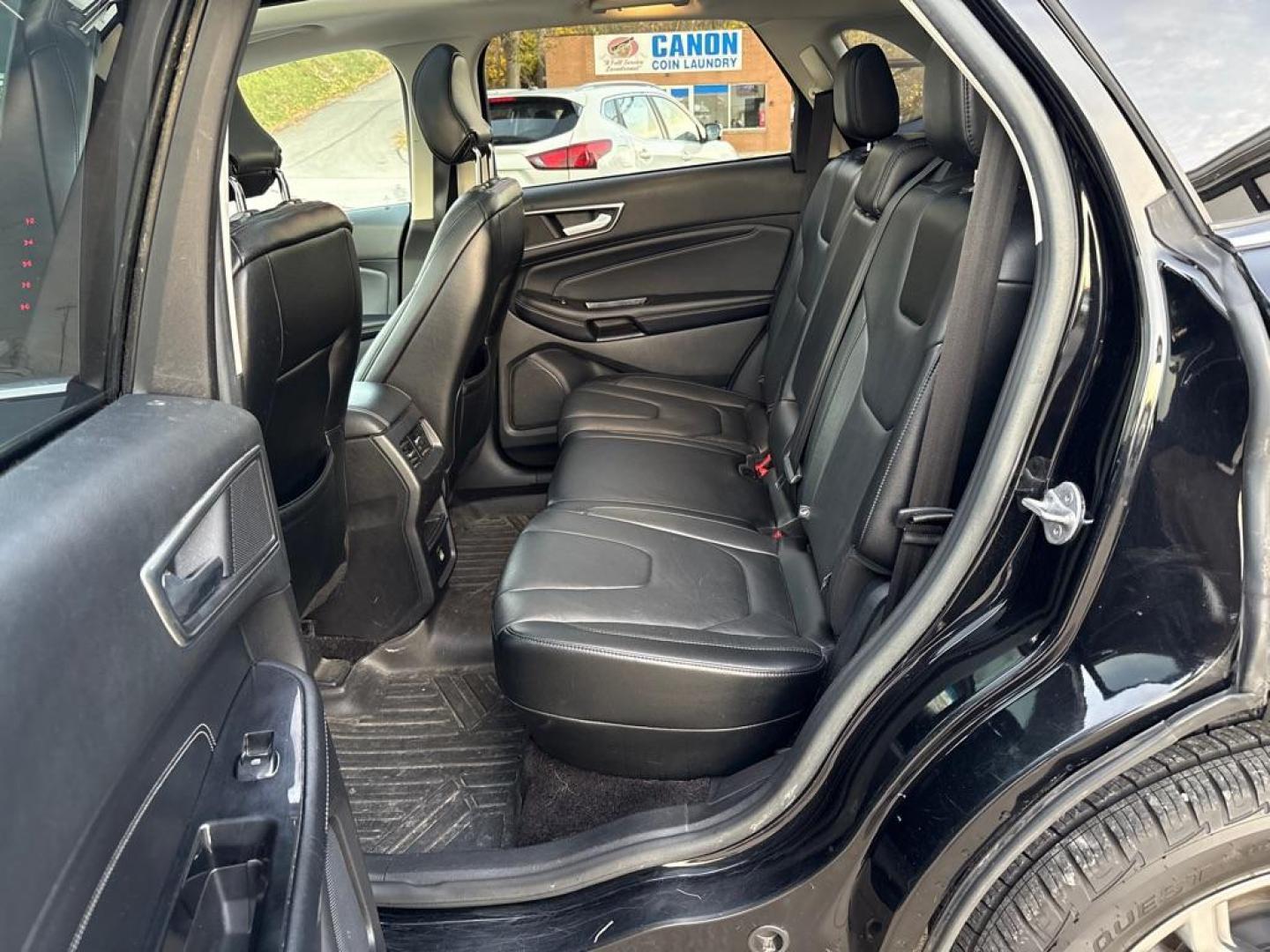 2016 BLACK FORD EDGE TITANIUM (2FMPK4K82GB) with an 3.5L engine, Automatic transmission, located at 503 First Street, Canonsburg, PA, 15317, (724) 745-0566, 40.266006, -80.178413 - Photo#12