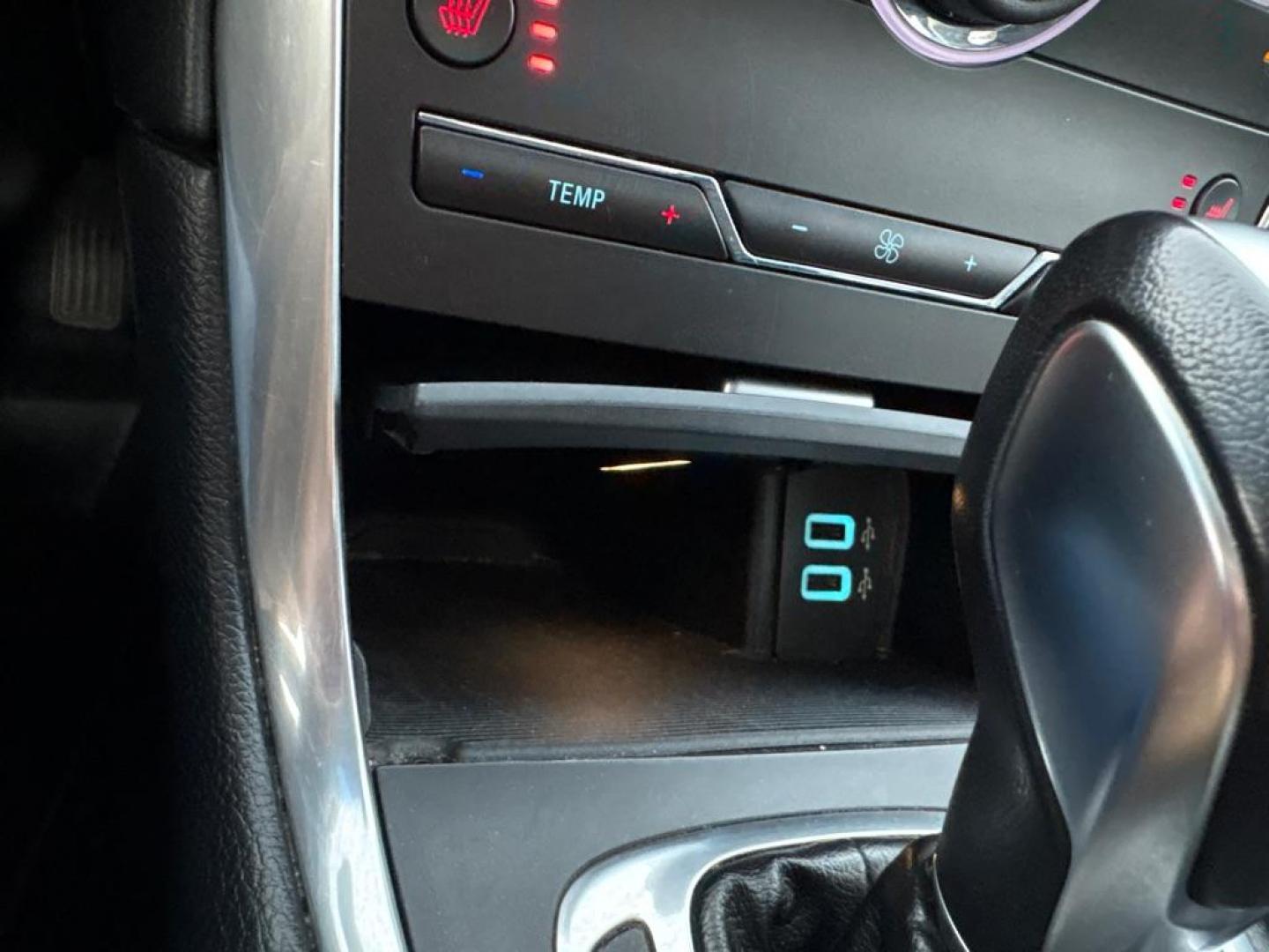 2016 BLACK FORD EDGE TITANIUM (2FMPK4K82GB) with an 3.5L engine, Automatic transmission, located at 503 First Street, Canonsburg, PA, 15317, (724) 745-0566, 40.266006, -80.178413 - Photo#30