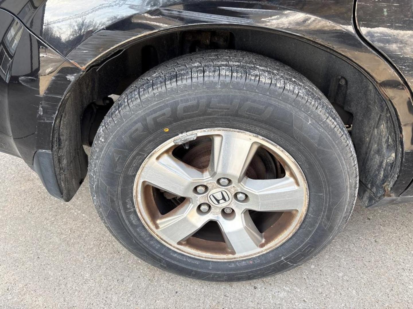 2009 BLACK HONDA PILOT EXL (5FNYF48599B) with an 3.5L engine, Automatic transmission, located at 503 First Street, Canonsburg, PA, 15317, (724) 745-0566, 40.266006, -80.178413 - Photo#10