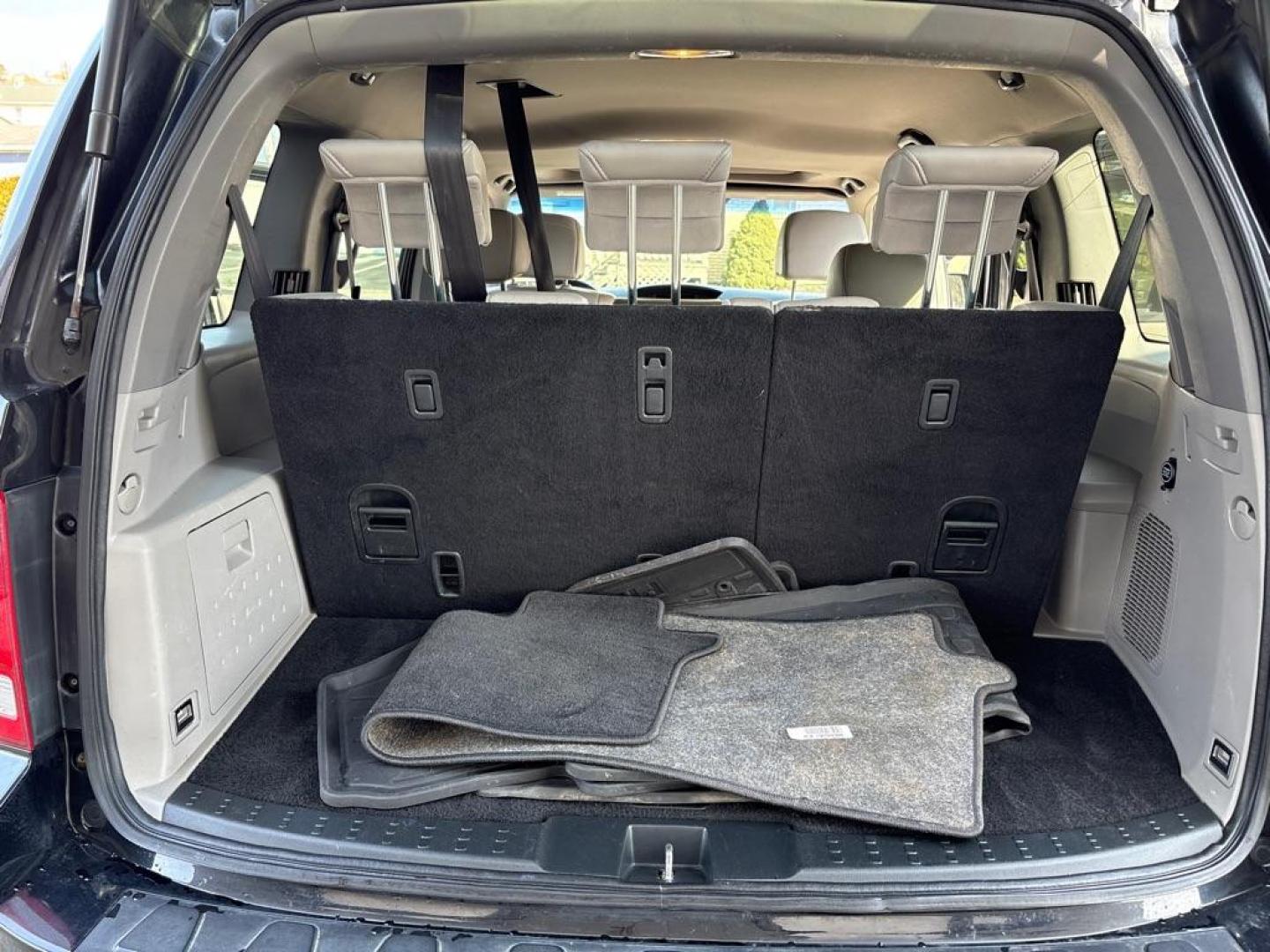 2009 BLACK HONDA PILOT EXL (5FNYF48599B) with an 3.5L engine, Automatic transmission, located at 503 First Street, Canonsburg, PA, 15317, (724) 745-0566, 40.266006, -80.178413 - Photo#14