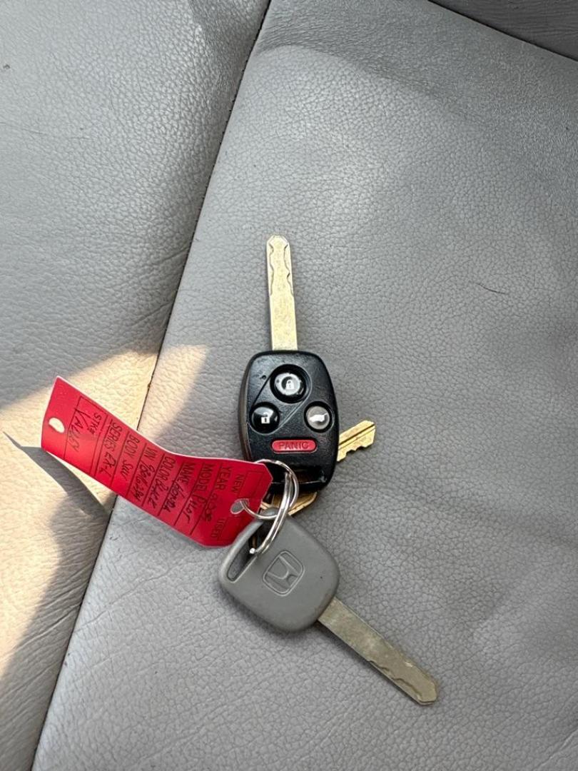 2009 BLACK HONDA PILOT EXL (5FNYF48599B) with an 3.5L engine, Automatic transmission, located at 503 First Street, Canonsburg, PA, 15317, (724) 745-0566, 40.266006, -80.178413 - Photo#35