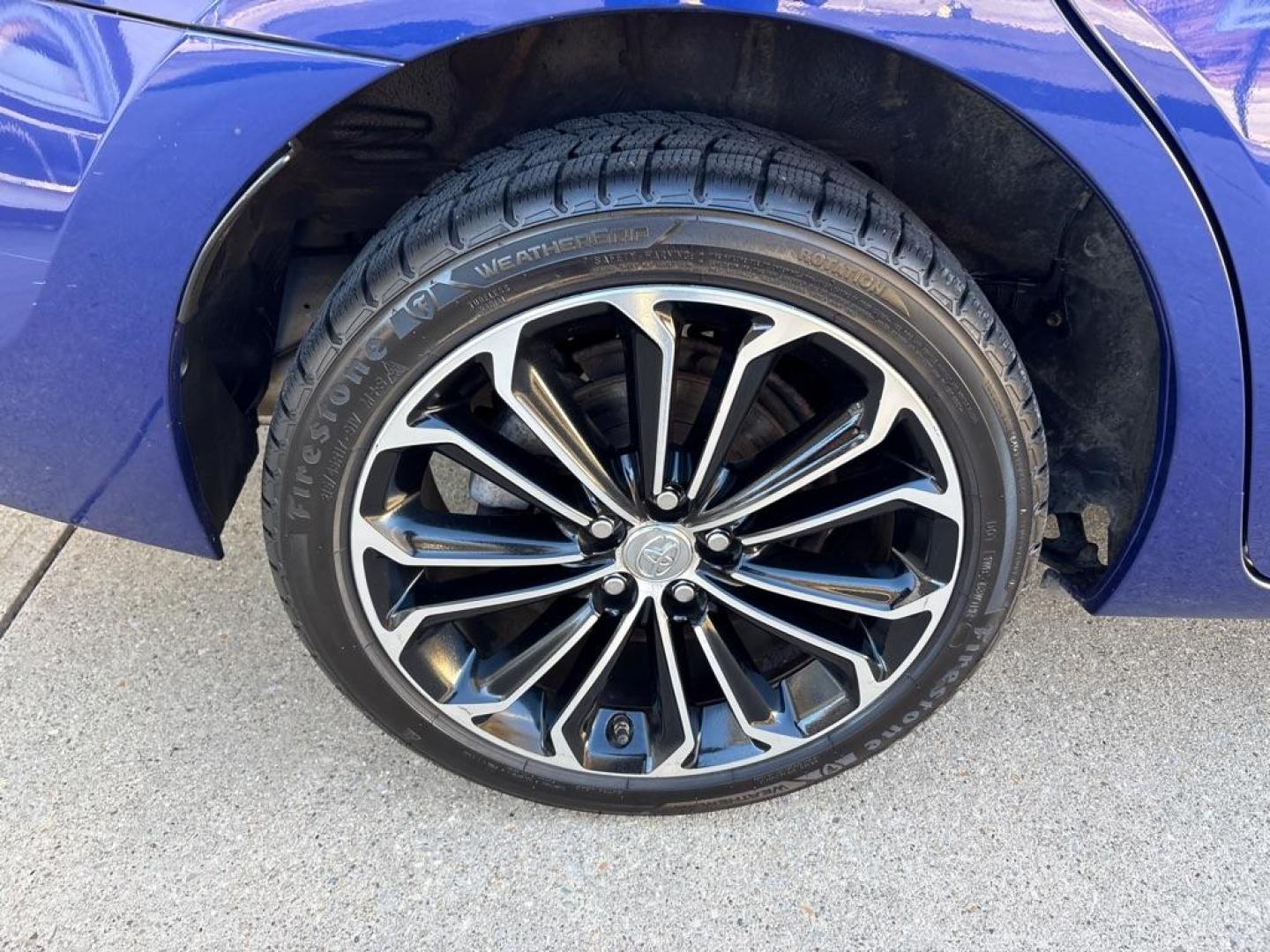 2015 BLUE TOYOTA COROLLA (5YFBURHE8FP) with an 1.8L engine, Automatic transmission, located at 503 First Street, Canonsburg, PA, 15317, (724) 745-0566, 40.266006, -80.178413 - Photo#10