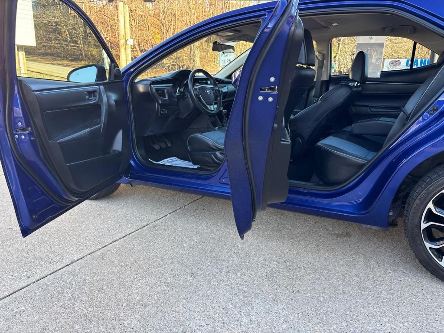 2015 BLUE TOYOTA COROLLA (5YFBURHE8FP) with an 1.8L engine, Automatic transmission, located at 503 First Street, Canonsburg, PA, 15317, (724) 745-0566, 40.266006, -80.178413 - Photo#15