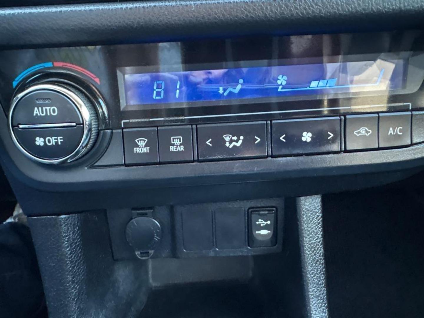 2015 BLUE TOYOTA COROLLA (5YFBURHE8FP) with an 1.8L engine, Automatic transmission, located at 503 First Street, Canonsburg, PA, 15317, (724) 745-0566, 40.266006, -80.178413 - Photo#30