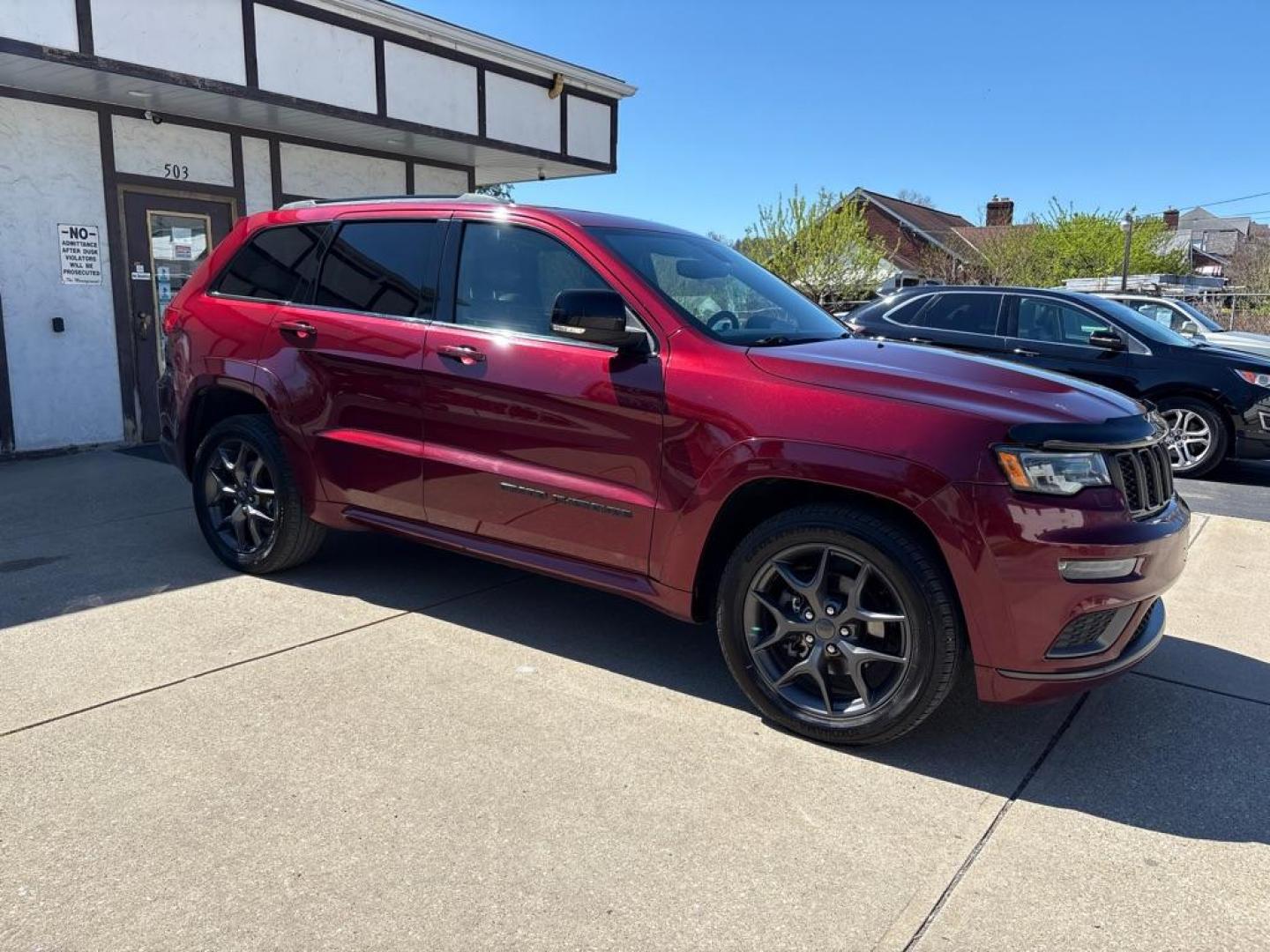 2019 MAROON JEEP GRAND CHEROKEE LIMITED (1C4RJFBG4KC) with an 3.6L engine, Automatic transmission, located at 503 First Street, Canonsburg, PA, 15317, (724) 745-0566, 40.266006, -80.178413 - Photo#6