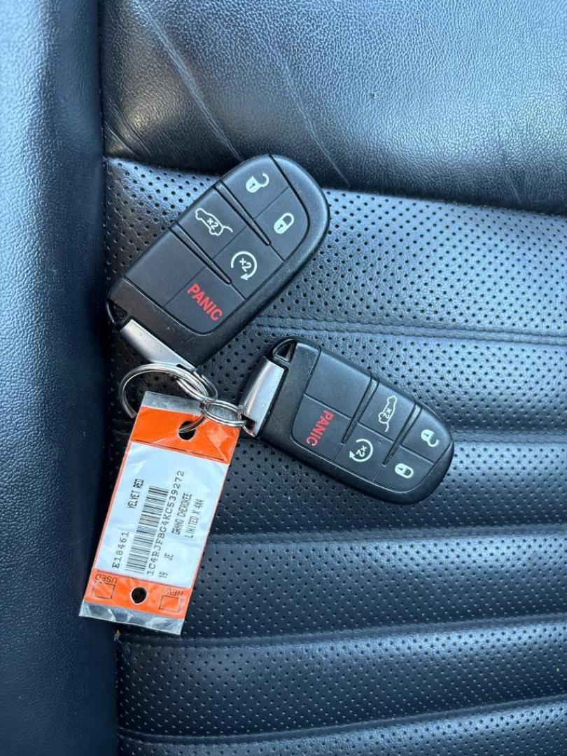 2019 MAROON JEEP GRAND CHEROKEE LIMITED (1C4RJFBG4KC) with an 3.6L engine, Automatic transmission, located at 503 First Street, Canonsburg, PA, 15317, (724) 745-0566, 40.266006, -80.178413 - Photo#39