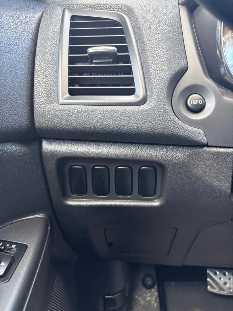 2019 WHITE MITSUBISHI OUTLANDER SPORT ES (JA4AR3AU1KU) with an 2.0L engine, Automatic transmission, located at 503 First Street, Canonsburg, PA, 15317, (724) 745-0566, 40.266006, -80.178413 - Photo#26