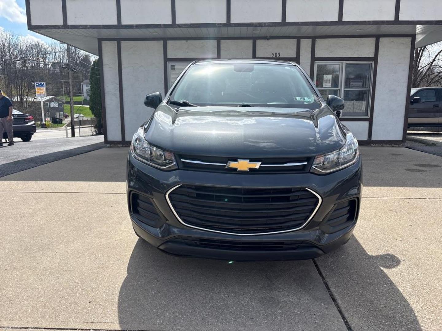 2019 GRAY CHEVROLET TRAX LS (3GNCJNSB2KL) with an 1.4L engine, Automatic transmission, located at 503 First Street, Canonsburg, PA, 15317, (724) 745-0566, 40.266006, -80.178413 - Photo#7