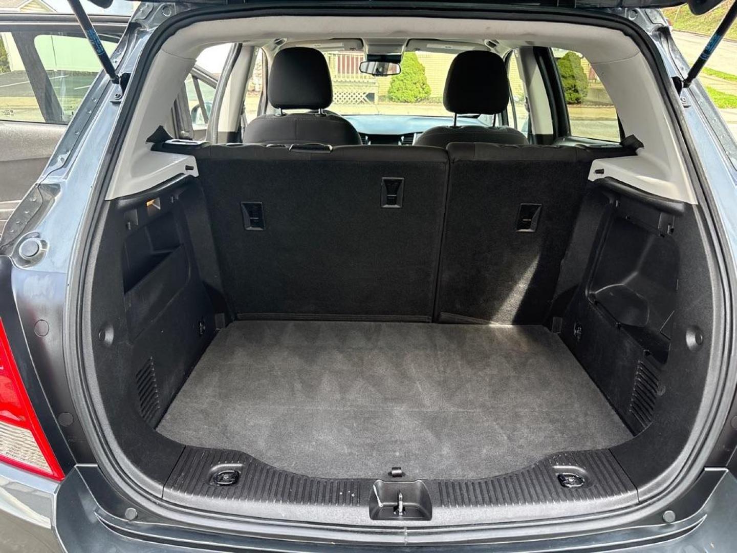 2019 GRAY CHEVROLET TRAX LS (3GNCJNSB2KL) with an 1.4L engine, Automatic transmission, located at 503 First Street, Canonsburg, PA, 15317, (724) 745-0566, 40.266006, -80.178413 - Photo#16